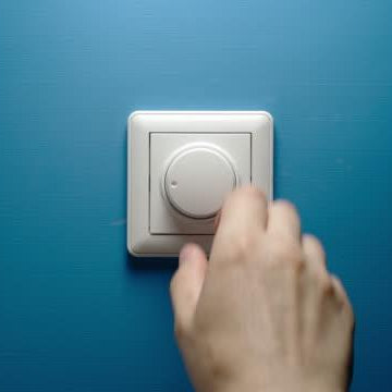 Dimmers, Switches & Outlets - TESCO Building Supplies